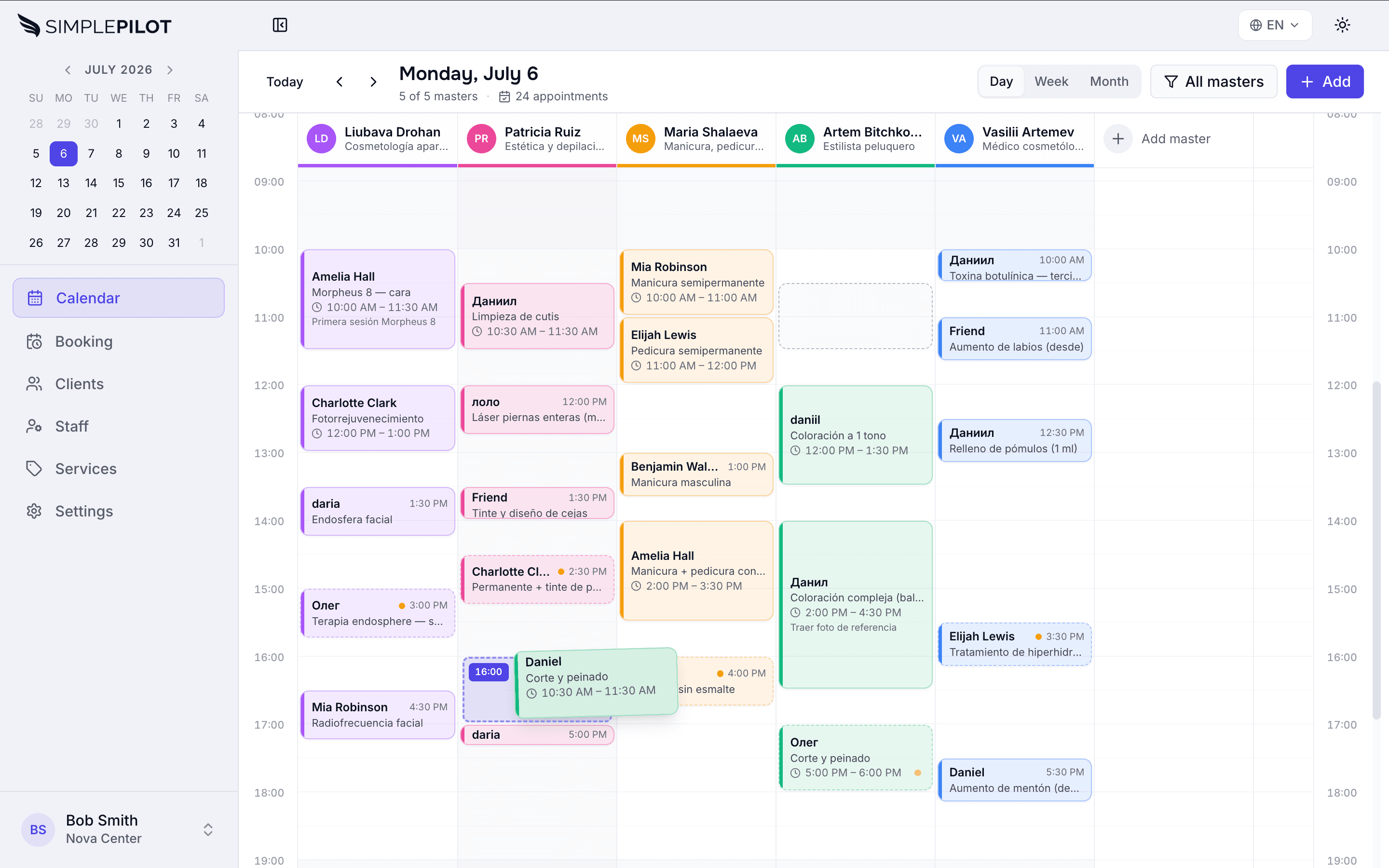 SimplePilot — day calendar with staff columns